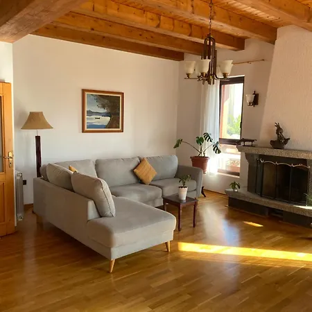 Comfy Spacious טיראנה