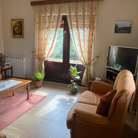 Appartement Comfy Spacious Tirana